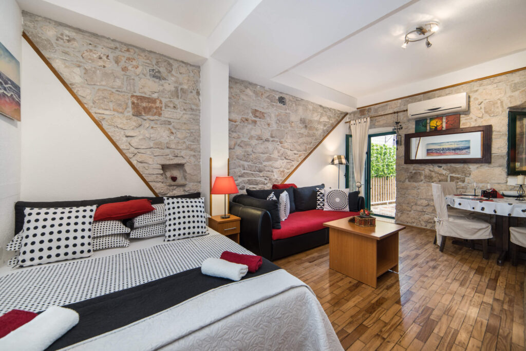 Apartments_Gajeta_near_sea_Gradac_Riviera_apartments_near_Makarska_07