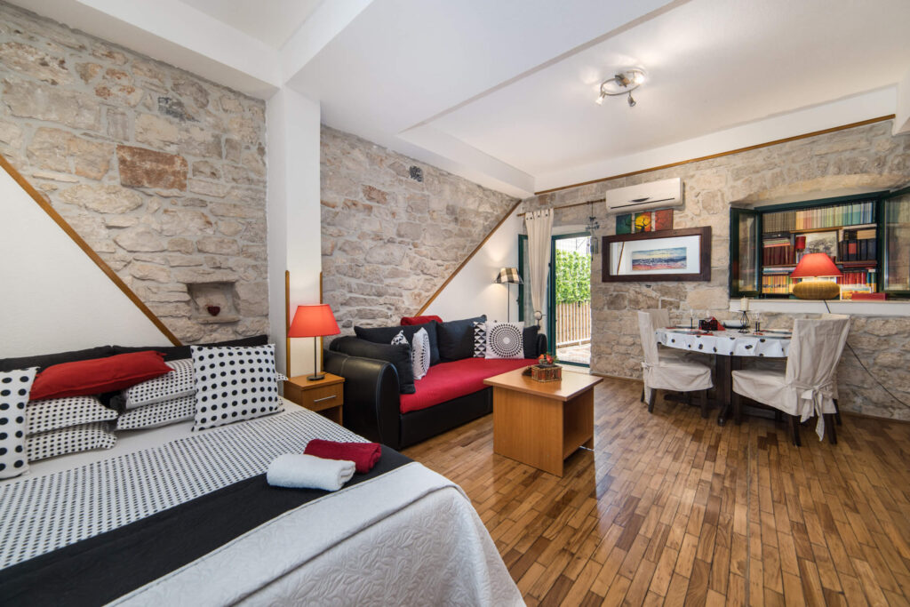 Apartments_Gajeta_near_sea_Gradac_Riviera_apartments_near_Makarska_08