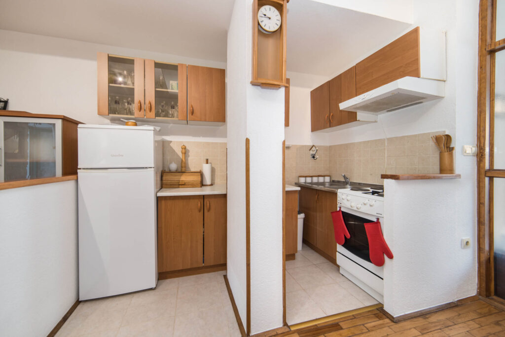 Apartments_Gajeta_near_sea_Gradac_Riviera_apartments_near_Makarska_09