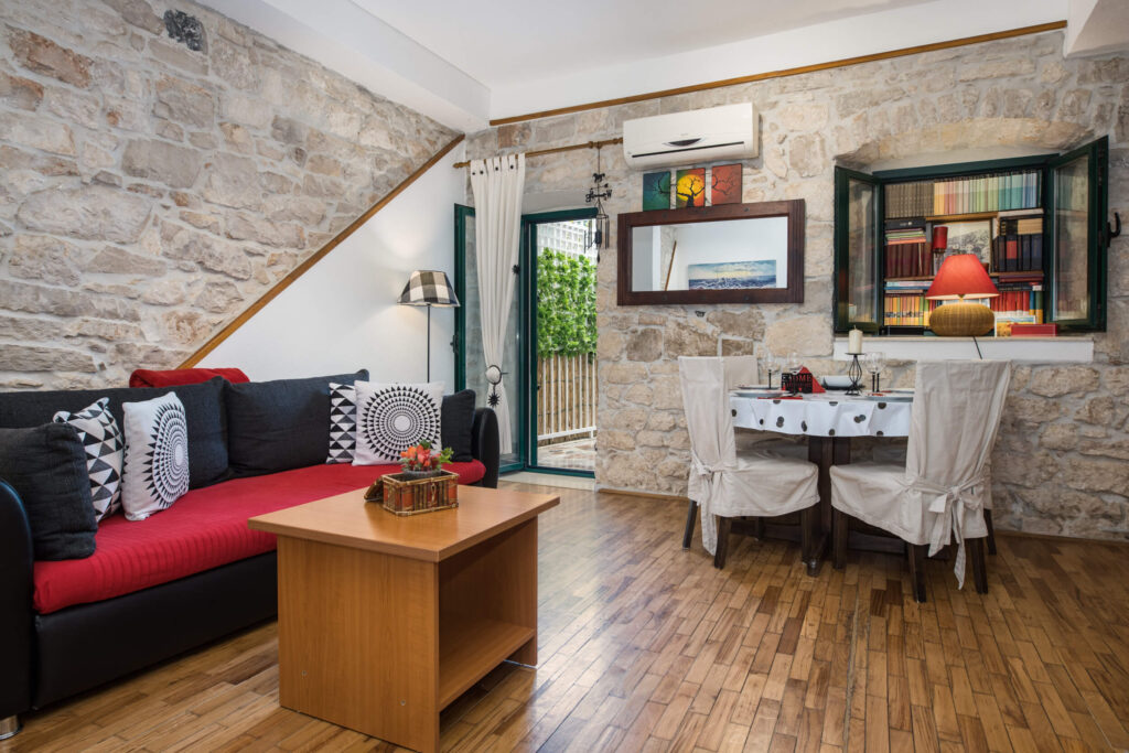 Apartments_Gajeta_near_sea_Gradac_Riviera_apartments_near_Makarska_16