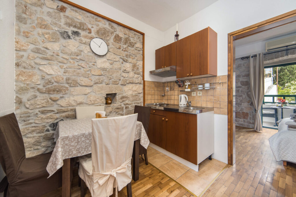 Apartments_Gajeta_near_sea_Gradac_Riviera_apartments_near_Makarska_27